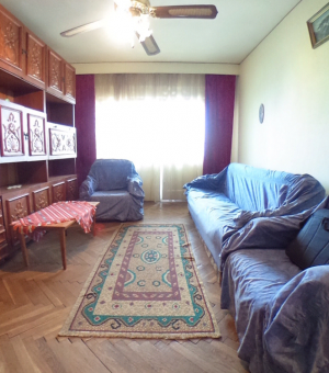 Constanta, Dacia-Trocadero, apartament 3 camere, decomandat, et 4/4